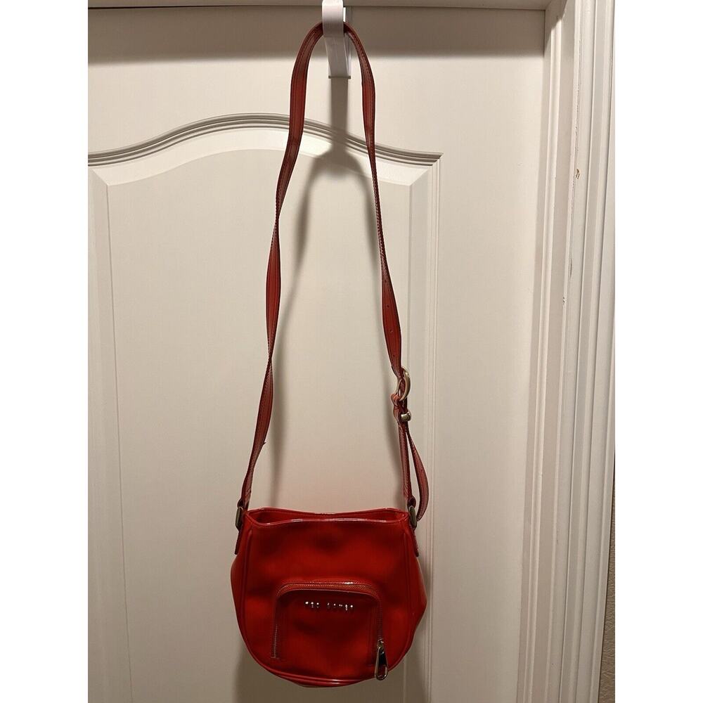 Ted Baker Red Patent Leather Medium Shoulder Bag - Picture 2 of 12